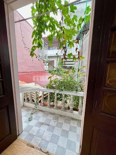 Cho thuê nhà riêng sân vườn trung tâm Hai Bà Trưng Phố Bạch Mai Hà Nội