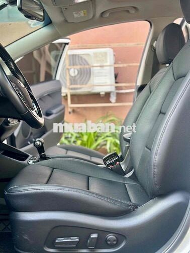 Kia Cerato 2017 1.6 AT - 70000 km