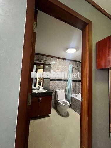 Cho thuê căn hộ chung cư Hoàng Anh Gia Lai Lakeview 2 phòng ngủ 94m2
