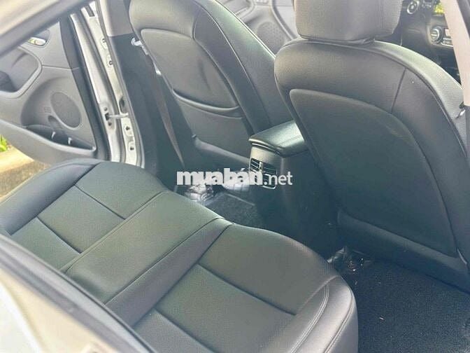 Kia Cerato 2017 1.6 AT - 70000 km