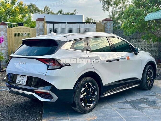 Kia Sportage 2022 - 8000 km mới nhất việt nam