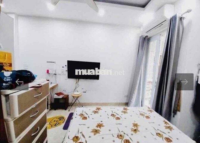 Mặt Ngõ Hoàng Hoa Thám - Trước Nhà Hơn 3m- 33m2 Nở Hậu - Chỉ Hơn 7 Tỷ