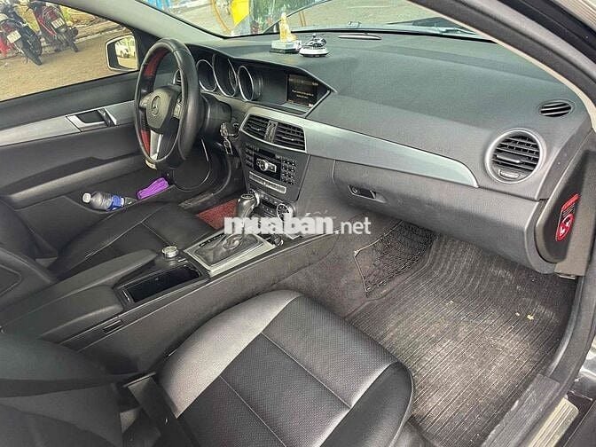 Mercedes Benz C Class 2012 C200 cực đẹp sang trọng