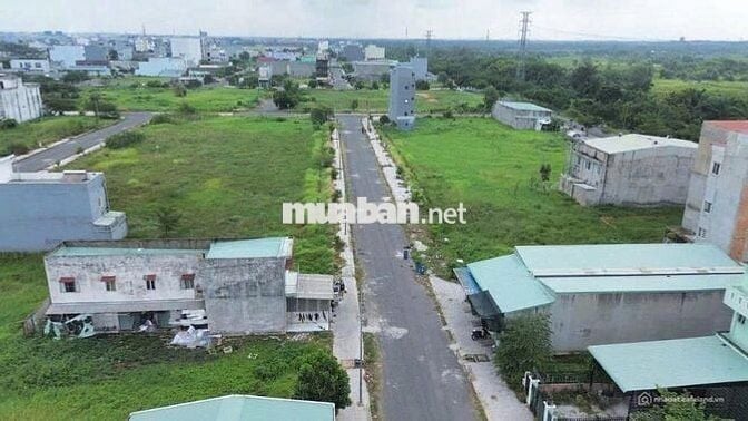 Bán gấp đất Phan Đăng Lưu,TP. Thủ Dầu Một,xây nhà, kinh doanh ngay