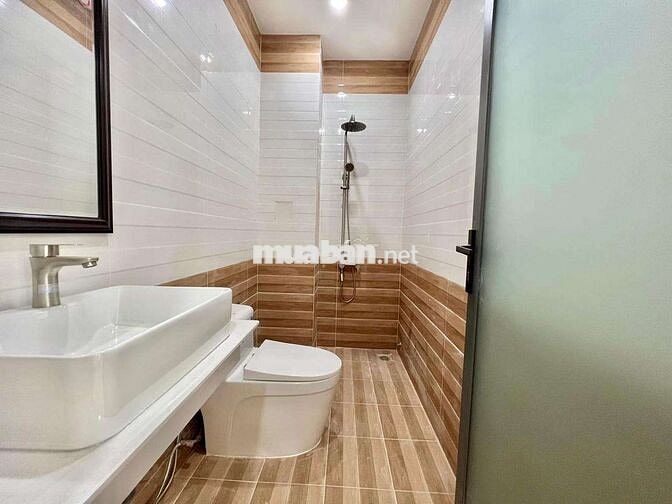 Nhà mặt tiền đường 12m 64m2 x5 tầng sổ hồng chính chủ nhỉnh 5 tỷ