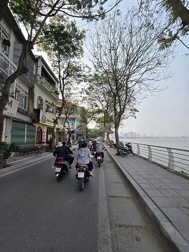 Bán nhà mặt phố Trích Sài, Tây Hồ 63m, 5 tầng, mt 4.8m. Giá: 50.5 tỷ