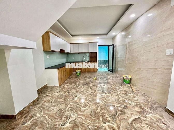 Nhà mặt tiền đường 12m 64m2 x5 tầng sổ hồng chính chủ nhỉnh 5 tỷ