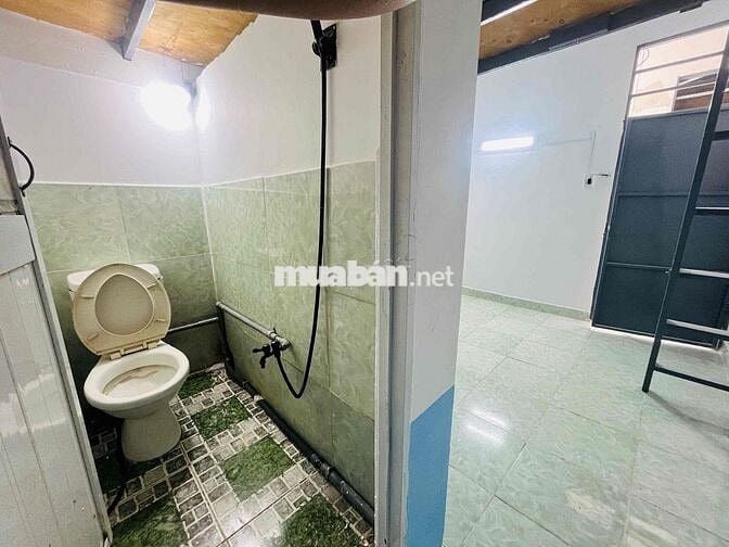 Trống sẵn phòng trọ giá rẻ ngay cầu Chà Và qua quận 5 chỉ 3p