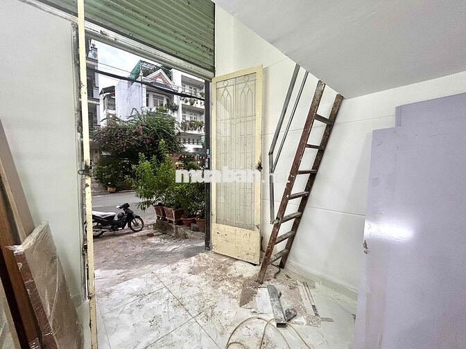 KIOT NHỎ CHO THUÊ Ở HOẶC KINH DOANH CÓ GÁC LỬNG CAO 2M GẦN VÕ VĂN KIỆT