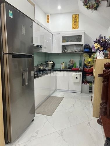 Bán nhà Tây Hồ Lạc Long Quân 5 tầng 11,5 tỷ
