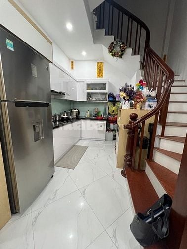 Bán nhà Tây Hồ Lạc Long Quân 5 tầng 11,5 tỷ