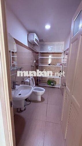 Bán căn hộ Đức Khải Q7. 97m2 3pn 2wc. Giá thanh toán 2 tỷ 930.