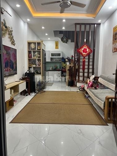 Bán nhà Tây Hồ Lạc Long Quân 5 tầng 11,5 tỷ