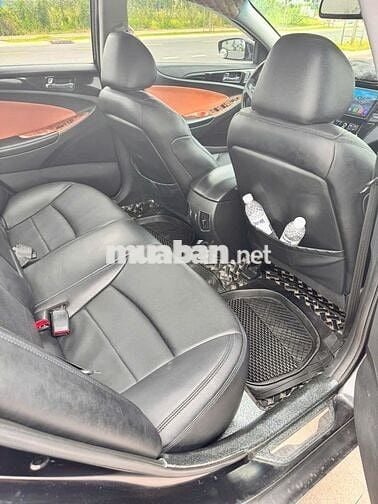 Hyundai Sonata 2010 2.0L AT - 93000 km