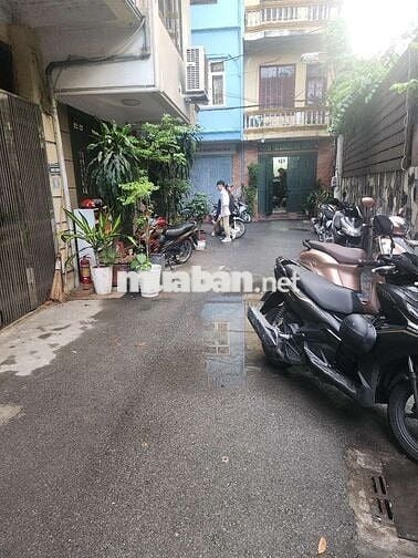 Cho thuê nhà ngõ 291 khương trung Hà nội oto vào nhà