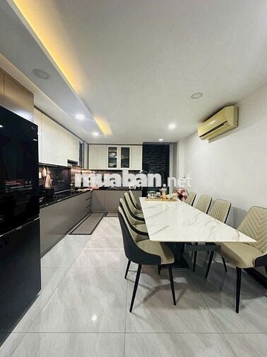 Bán nhà mặt tiền đường Lữ Gia Quận 11 dt( 4 x 15m) giá 15.5 tỷ