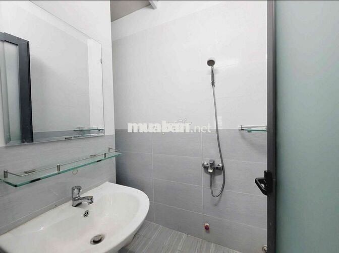 Phòng trọ gần văn hiến nguyễn văn linh, gần chợ gần trung tâm