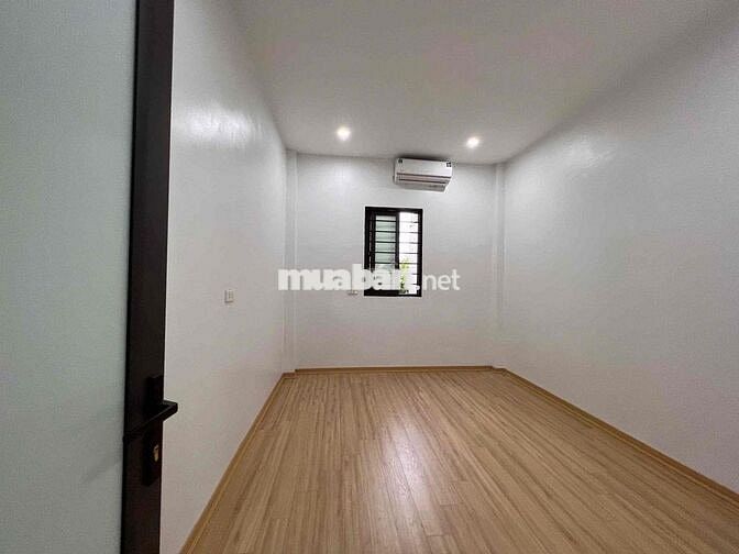 Nguyên căn 5 phòng ngủ 3wc ở 159 Phùng Khoang- Tố Hữu- Thanh Xuân