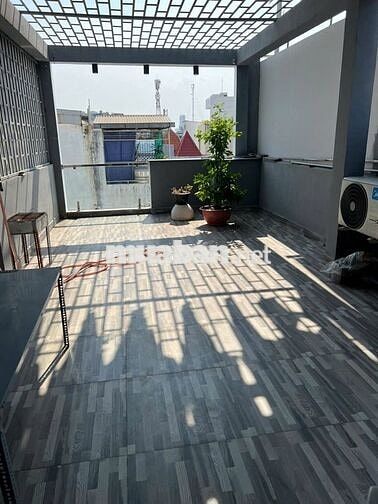 Bán nhà mặt tiền đường Lữ Gia Quận 11 dt( 4 x 15m) giá 15.5 tỷ