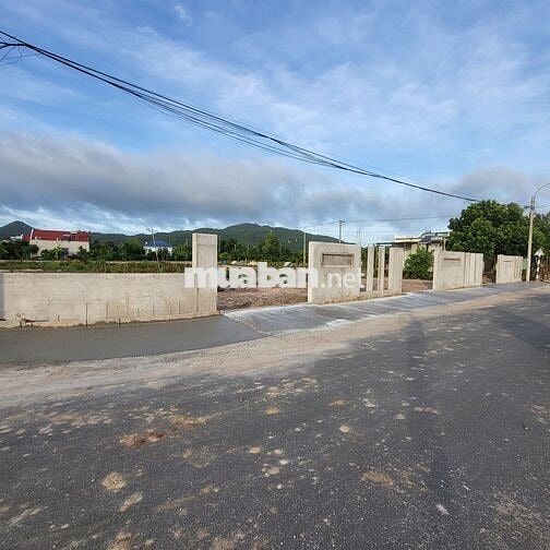 Bán lô đất góc trung tâm xã Phước Hải 2 mặt tiền 309m2 giá chỉ 2,6 tỷ
