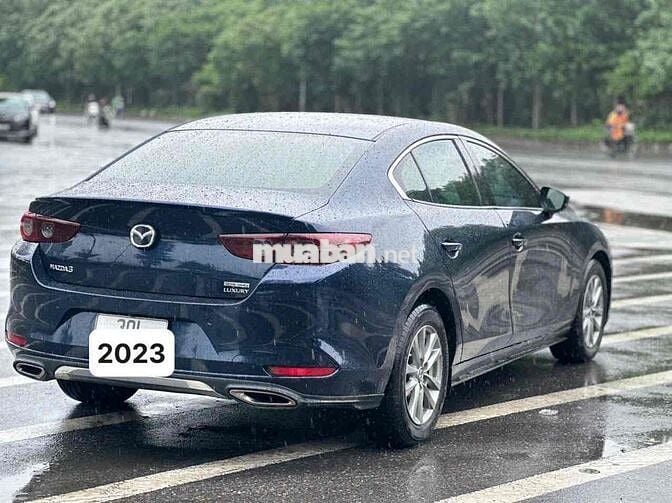 Mazda 3 2023 1.5L Luxury