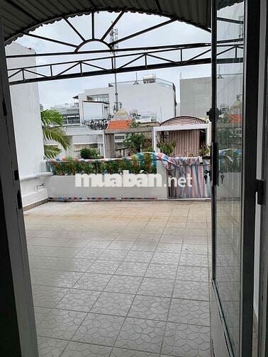 Nhà Mới Đẹp Khu Vip Cư Xá Bình Thới , DT: 4x20m, 3lầu 6PN 4WC