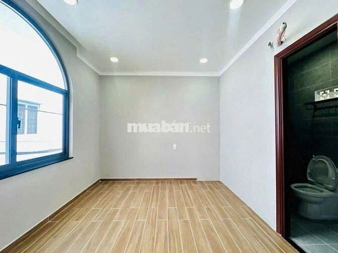 HXH LÊ QUANG ĐỊNH GẦN CHỢ BÀ CHIỂU - 42M2 2 TẦNG BTCT - CHỈ 6 TÝ (TL)