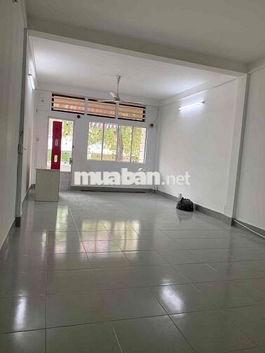Nhà Mới Đẹp Khu Vip Cư Xá Bình Thới , DT: 4x20m, 3lầu 6PN 4WC