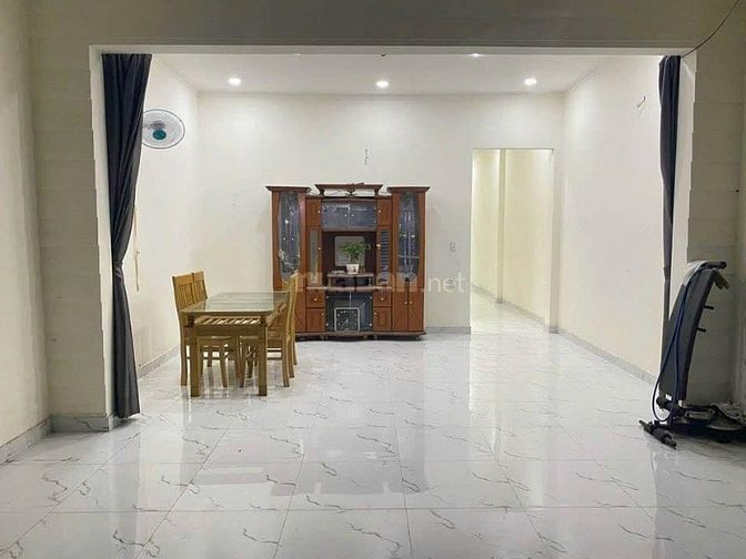 Bán gấp căn nhà cấp 4, SHR, 119,5m2, Xã Tân Phú Trung, Giá 850tr.