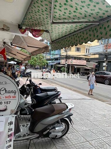 Nhà Mới Đẹp Khu Vip Cư Xá Bình Thới , DT: 4x20m, 3lầu 6PN 4WC