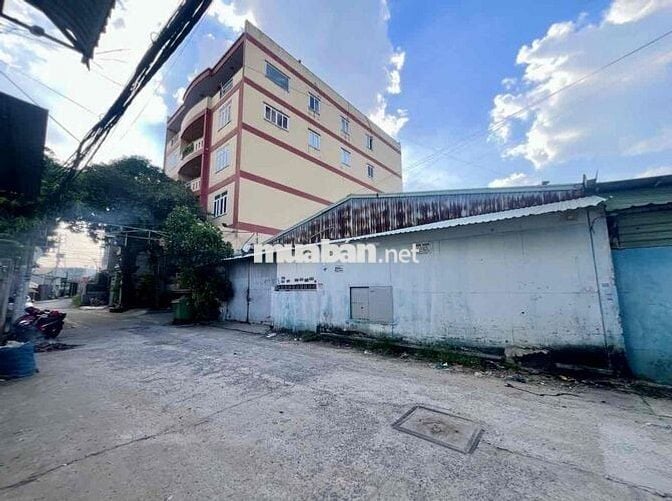 kho Trung chánh Sát 8x25m . cặp 16x25m