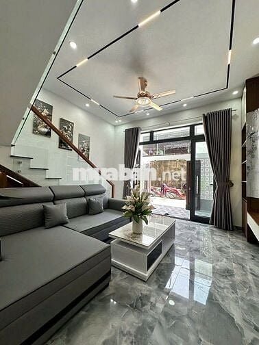 🌟NHÀ ĐẸP 2 TẦNG, 3 PHÒNG NGỦ, HÒA SƠN 2 – GIÁ CHỈ 3TỶX FULL NỘI THẤT