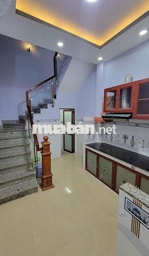 Nhà 100/4a Tân Khai Q11 3,5x12m 3L 10 triệu