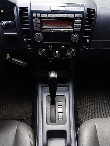Bán rẻ FORD EVEREST AT bản LIMITED 2015 ZIN AZ RẤT ĐẸP!