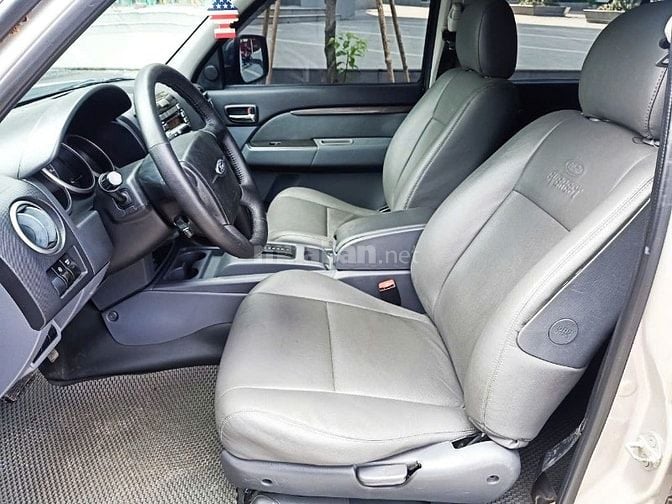 Bán rẻ FORD EVEREST AT bản LIMITED 2015 ZIN AZ RẤT ĐẸP!