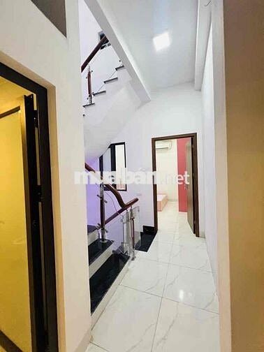NHINH 4 TY CÓ NGAY NHÀ 3 TẦNG -ĐƯỜNG THÔNG - OTO NGỦ TRONG NHÀ- KHU TR