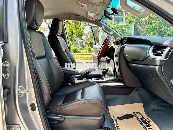 Toyota Fortuner 2018 2.7V 4x2 AT - 140,000 km.