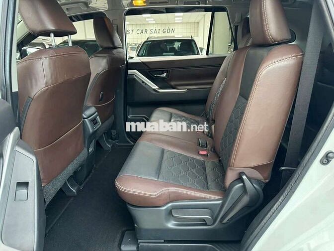 TOYOTA INNOVA CROSS 2.0AT - 26000 km