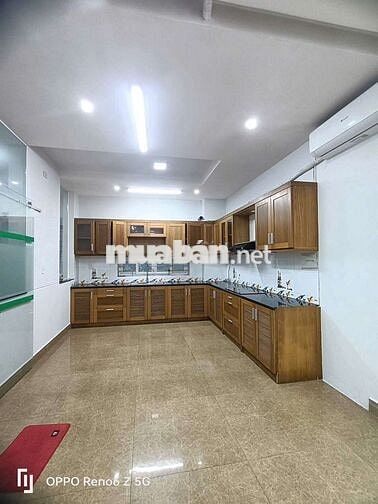 Nhà Khu Ao sen Tên lửa có máy lạnh Dt 5x20. 6 phòng 25 Triệu