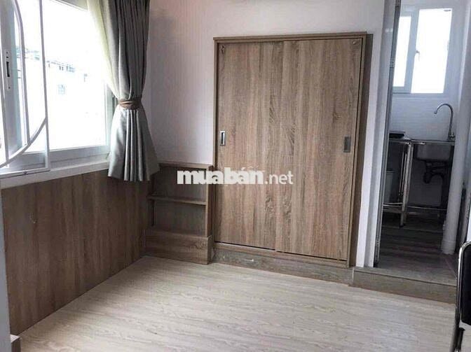 Studio Tách Bếp 16m2 - Thang Máy - Hầm Xe - Free Tất Cả Phí Dịch Vụ