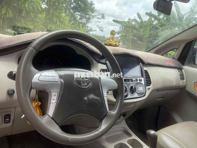 Toyota Innova 2008 V - Màu đỏ- chính chủ