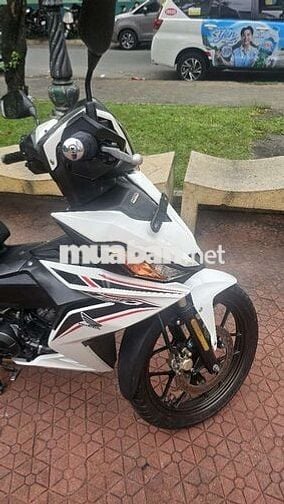 Winner v1 trắng Bstp chính chủ