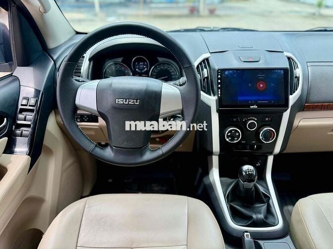 🆘🆘🆘MU_X 1.9Turbo 10/2019 Số Sàn Máy Dầu Nhập Thái