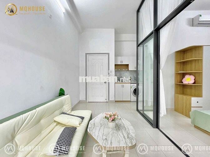 CHDV full nội thất 1pn ban công, cửa sổ mới 100% ngay lăng cha cả