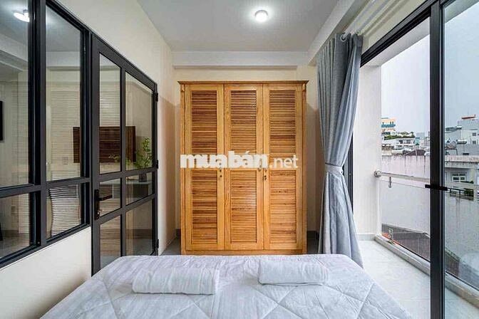 🏡Căn Hộ Ngay Trung Tâm Quận Phú Nhuận - 1PN Full Nội Thất Mới - Bancol