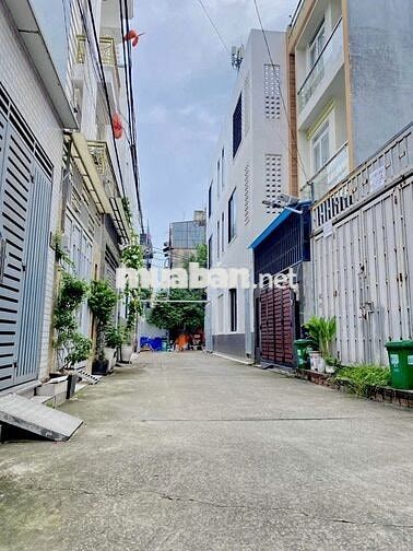 54triệu/m2 LÔ ĐẤT NGANG 10M GẦN VÀNH ĐAI 2_ÔTÔ RA VÀO THOẢI MÁI_184M2