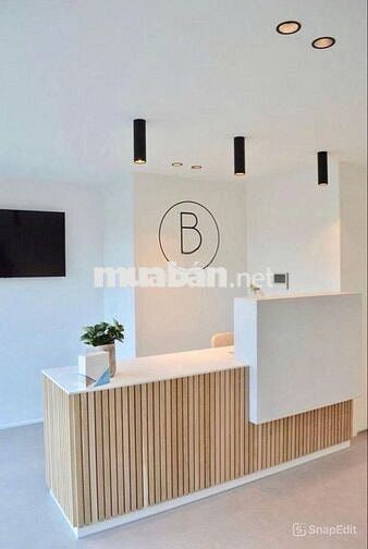 VỊ TRÍ ĐẸP - SHOWROOM, NHA KHOA - MẶT TIỀN LÊ VĂN SỸ, PHÚ NHUẬN