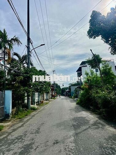 Lô góc 2 mặt tiền Yến Nê Hoà Tiến Đà Nẵng