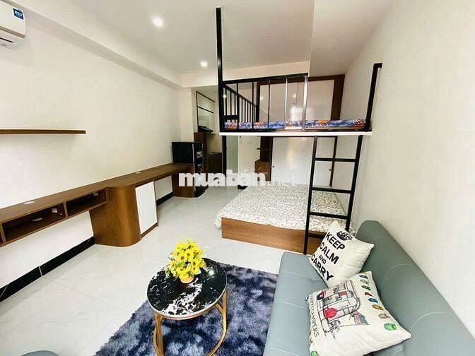 Siêu phẩm CCMN 30m2 Gác xép. Full đồ, ban công view hồ ở Định Công Hạ