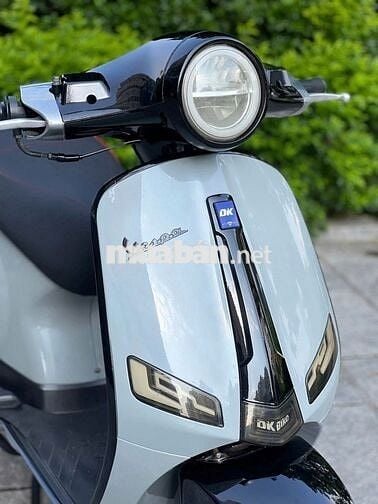 Piaggio Vespa 50cc 2024